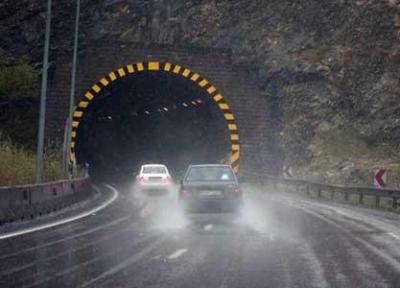 بارش باران در جاده های چند استان ، پنج جاده مسدود است