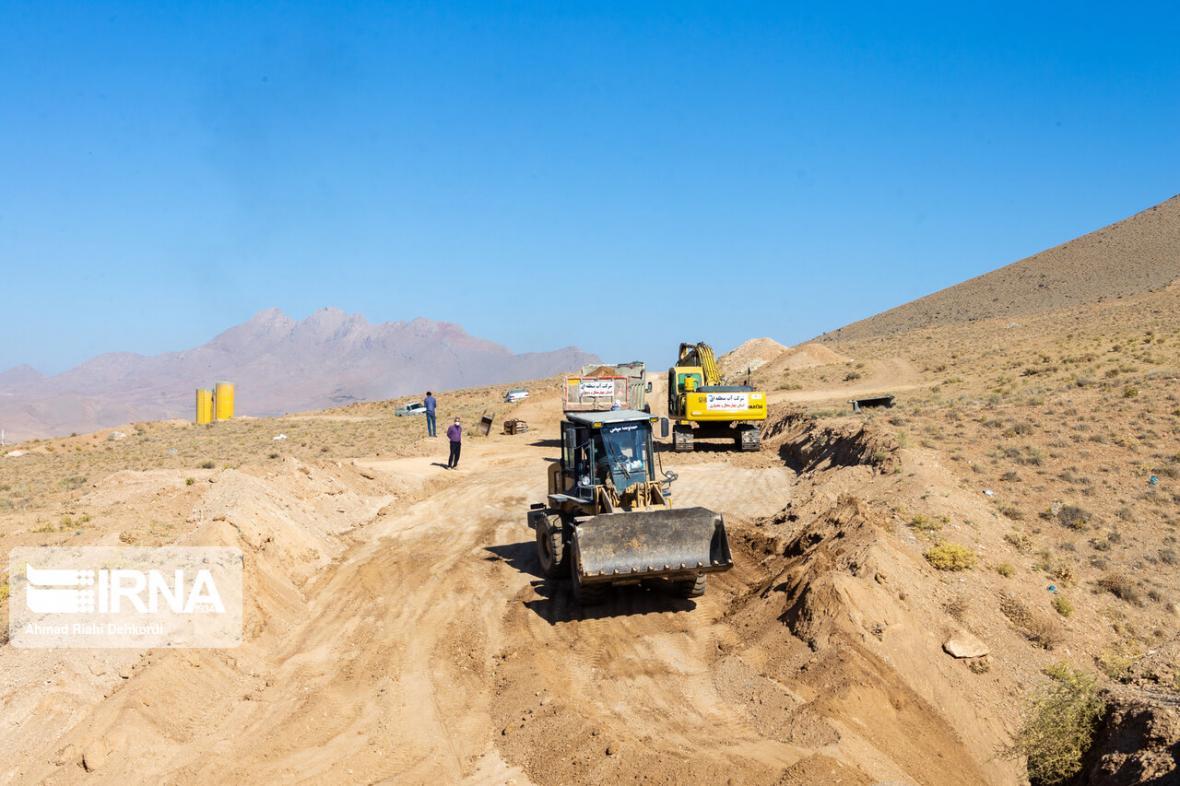 خبرنگاران استاندار چهارمحال و بختیاری:اسناد اعتباری پیمانکاران خبرنگاران استاندار چهارمحال و بختیاری:اسناد اعتباری پیمانکاران پروژه ها نقد شود