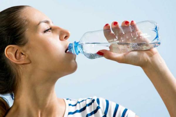 فواید نوشیدن آب معدنی را بشناسید